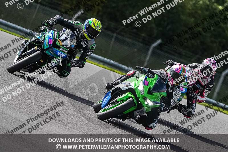 donington no limits trackday;donington park photographs;donington trackday photographs;no limits trackdays;peter wileman photography;trackday digital images;trackday photos